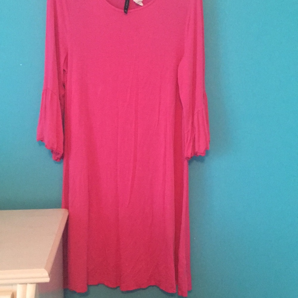 Pink 3/4 length bell-sleeve dress